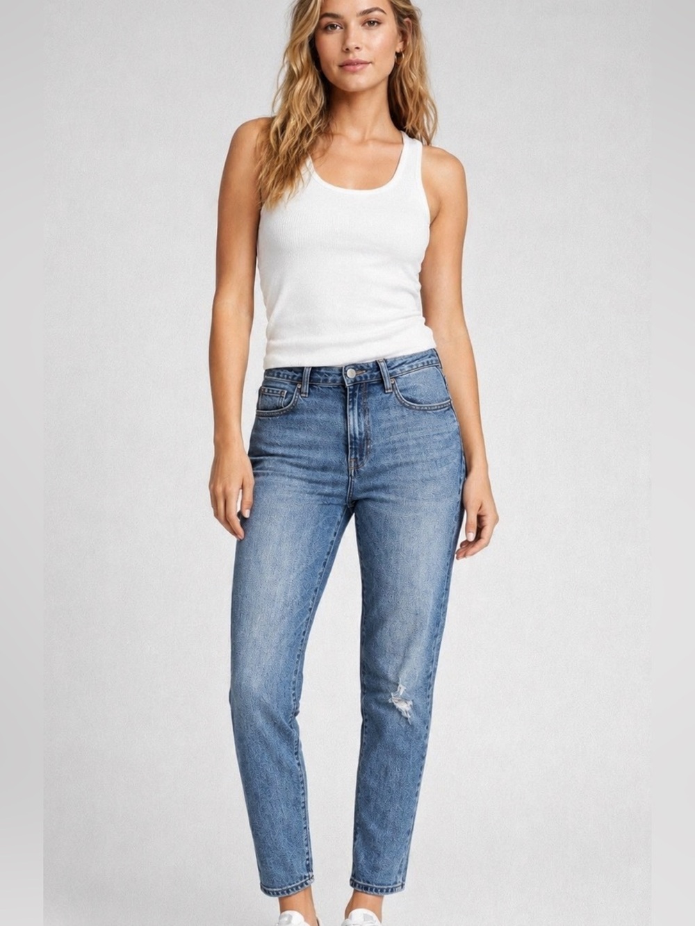 Gap 1969 Best Girlfriend Light Wash Distressed Jeans Size 27